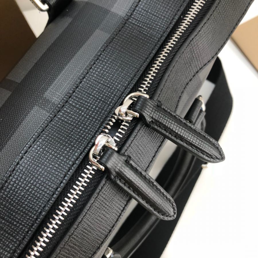 1:1 Replica Briefcase B London — Premium Replica — photo 5