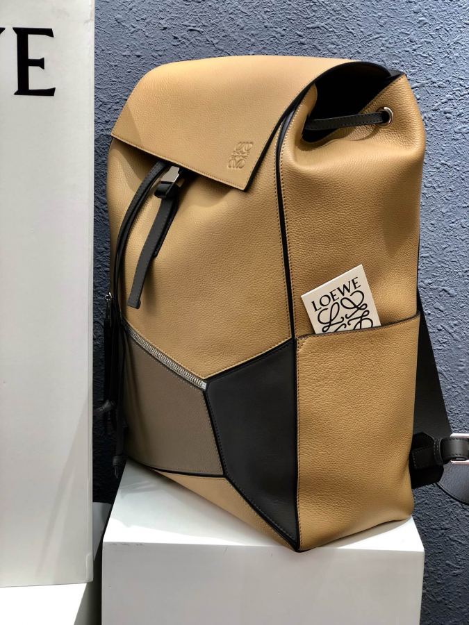 1:1 Replica LOEWE bag LOEWE Puzzle Backpack Series — AAA Quality Replica — photo 3