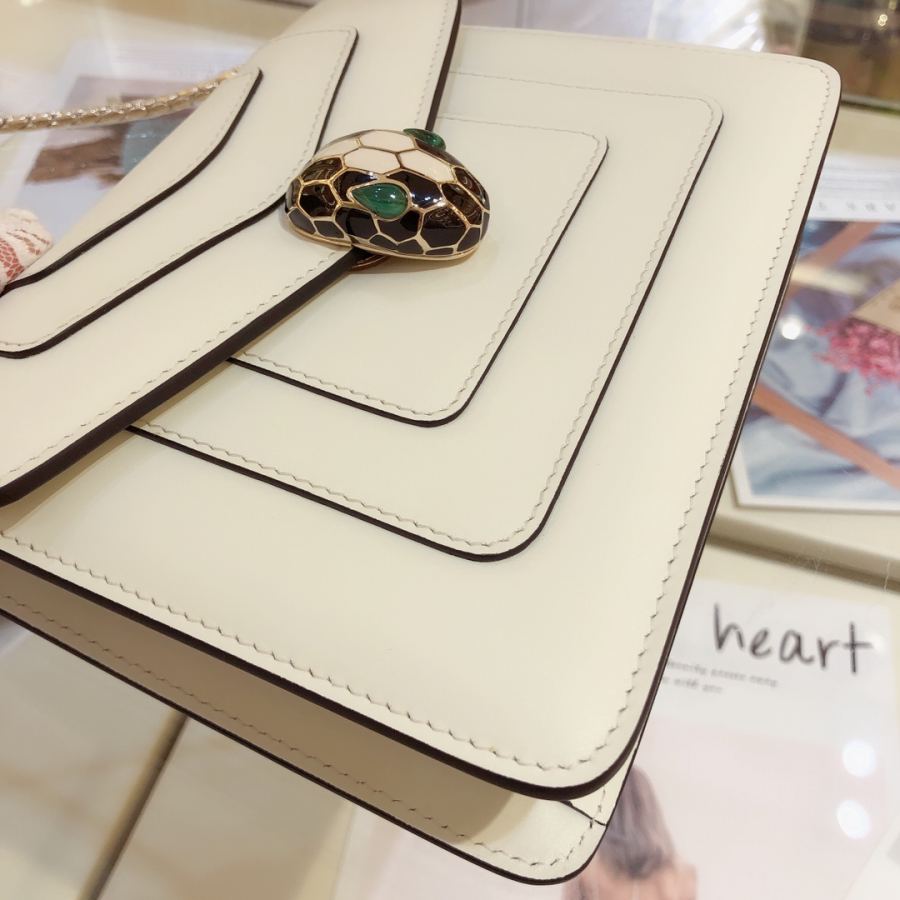 1:1 Replica BVLGARI bag Chip model — Premium Replica — photo 4