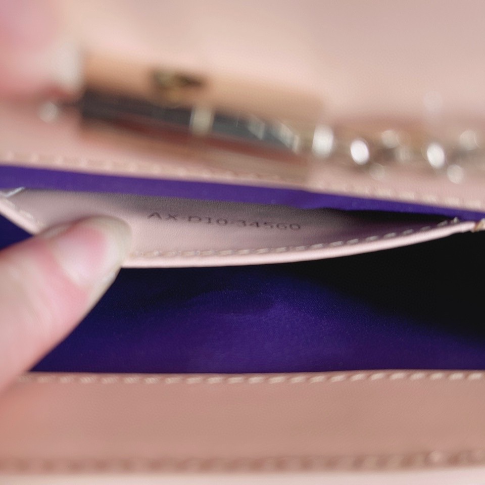1:1 Replica BVLGARI bag Chip model — AAA Quality Replica — photo 9