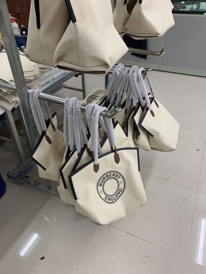 1:1 Replica Burberry bag Spot goods — AAA Quality Replica — photo 7