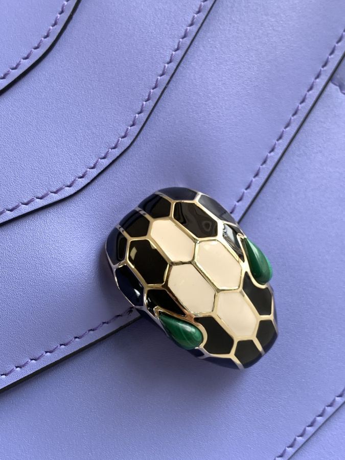 1:1 Replica BVLGARI bag Chip model — 1:1 Replica — photo 5