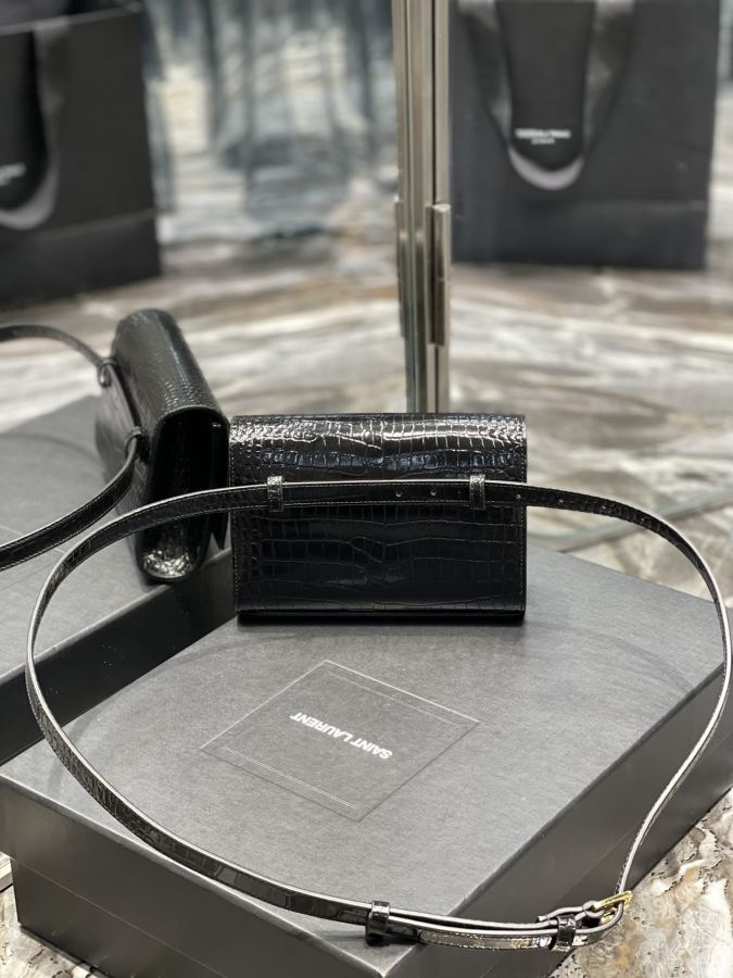 1:1 Replica YSL bag 𝙆𝙖𝙩𝙚_crocodile pattern waist bag — AAA Quality Replica — photo 9