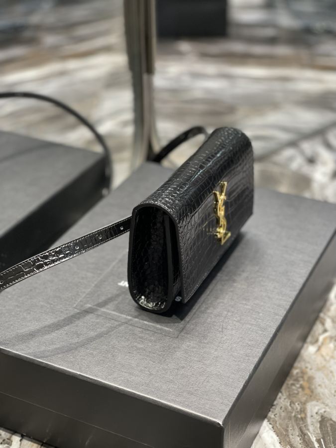 1:1 Replica YSL bag 𝙆𝙖𝙩𝙚_crocodile pattern waist bag — AAA Quality Replica — photo 3