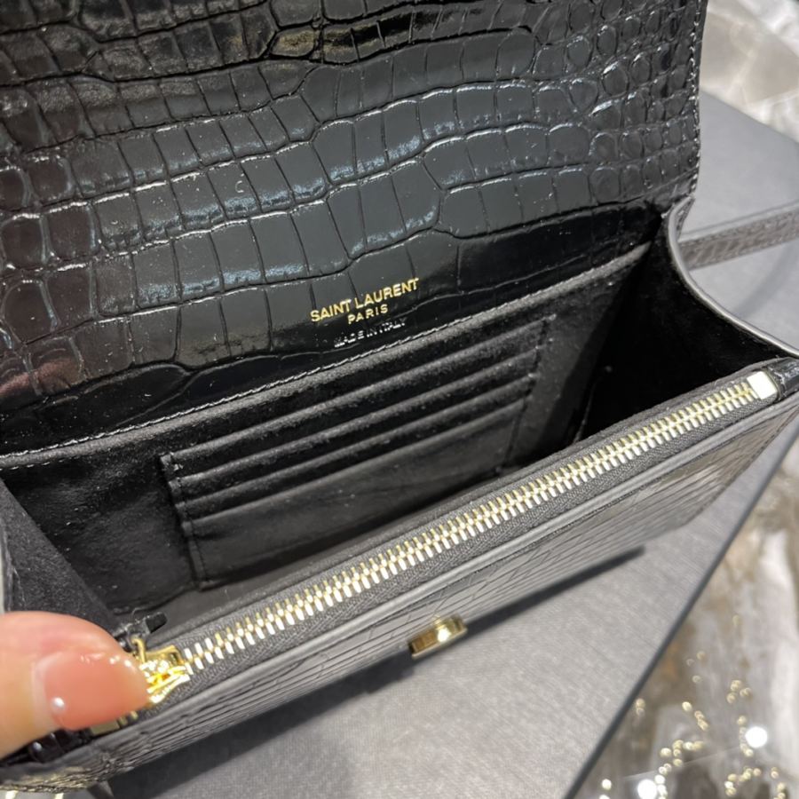 1:1 Replica YSL bag 𝙆𝙖𝙩𝙚_crocodile pattern waist bag — AAA Quality Replica — photo 7