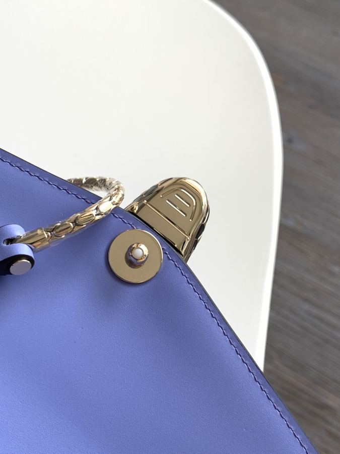 1:1 Replica BVLGARI bag Chip model — 1:1 Replica — photo 7