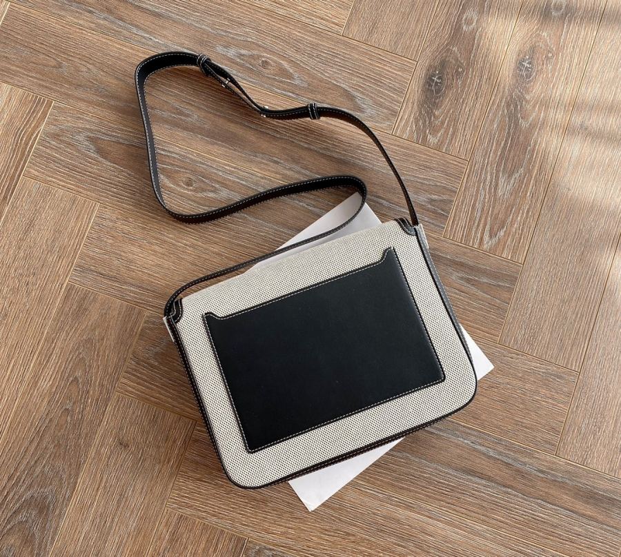 1:1 Replica Burberry bag bbr — Premium Replica — photo 2
