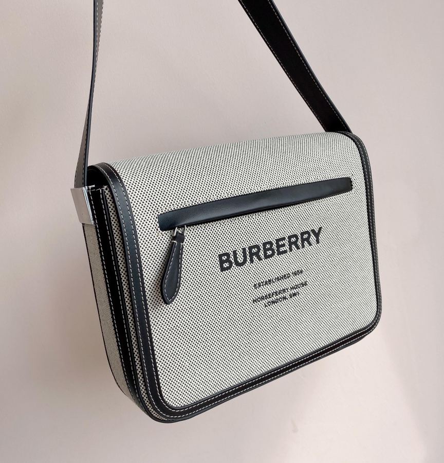 1:1 Replica Burberry bag iPad OK — AAA Quality Replica — photo 2