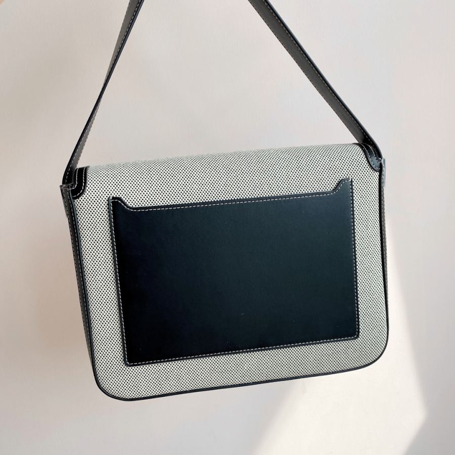 1:1 Replica Burberry bag iPad OK — AAA Quality Replica — photo 4