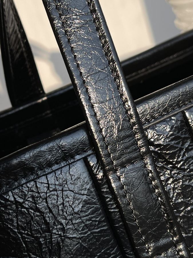 1:1 Replica Balenciaga bag B Black — Premium Replica — photo 5