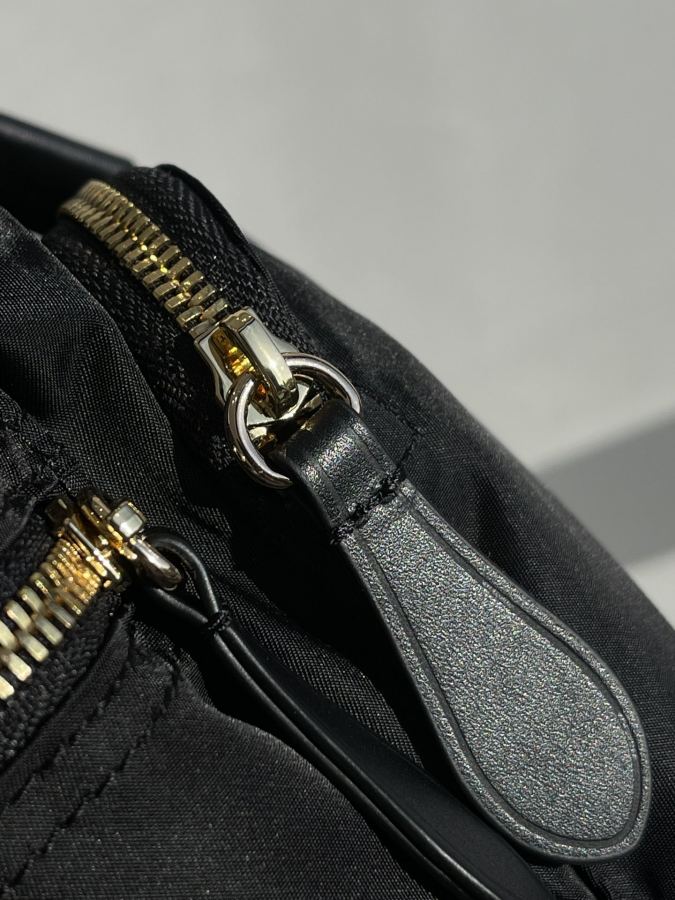 1:1 Replica Burberry bag Gold — 1:1 Replica — photo 3