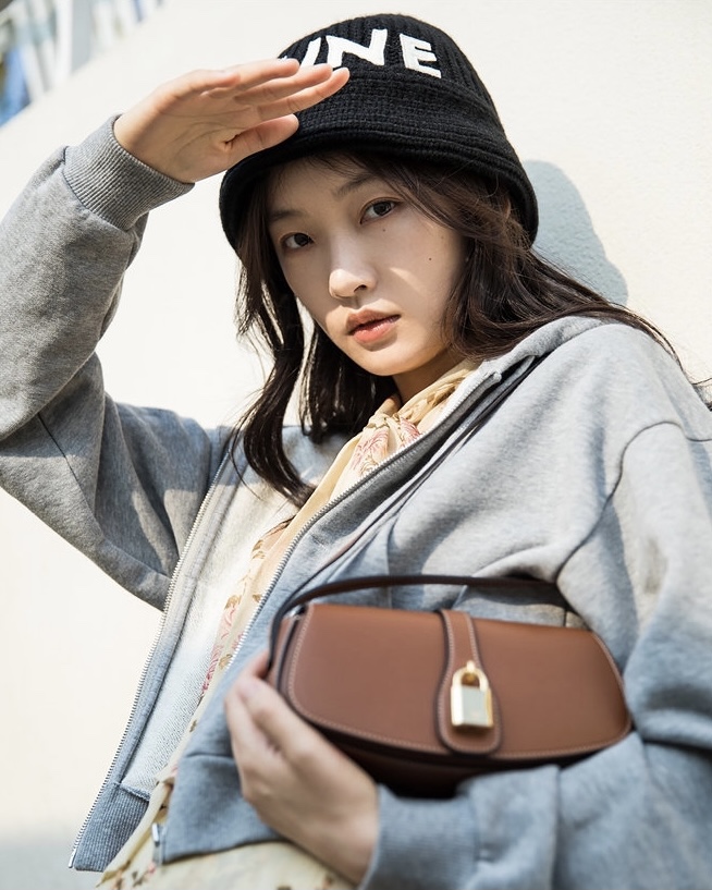 1:1 Replica Celine bag TRIOMPHE — 1:1 Replica — photo 2