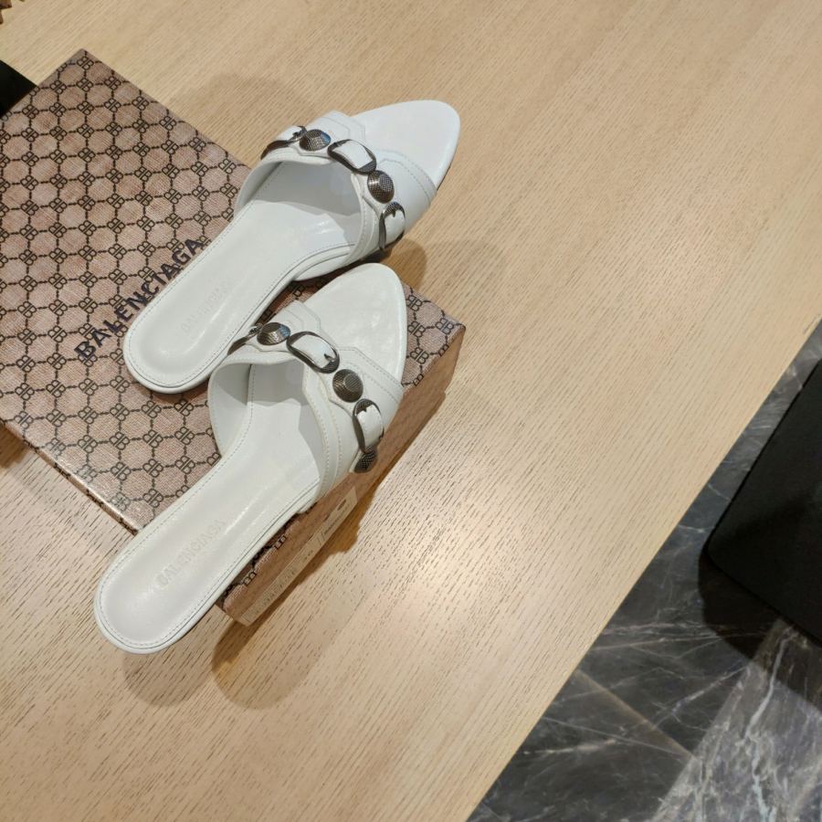 1:1 Replica GGDB Balenciaga2025 — AAA Quality Replica — photo 8