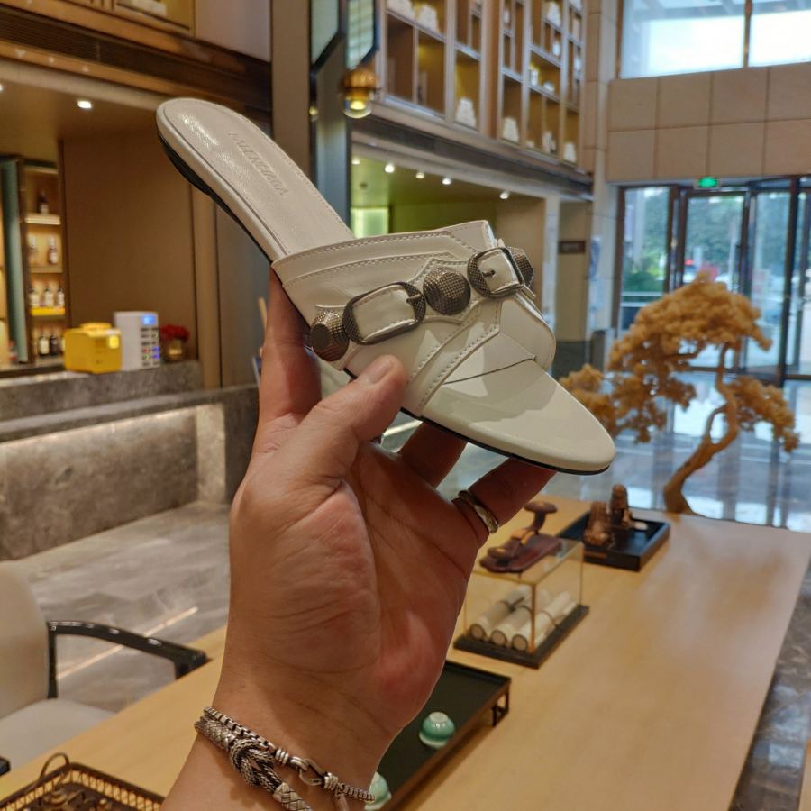 1:1 Replica GGDB Balenciaga2025 — AAA Quality Replica — photo 9
