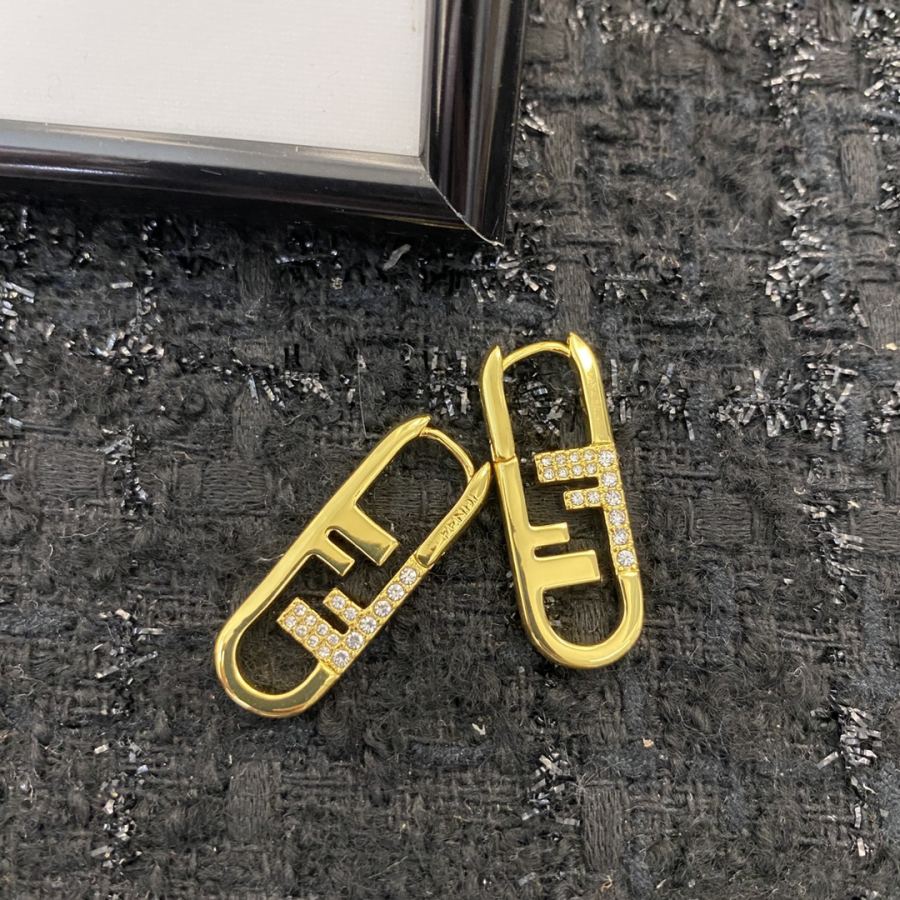 1:1 Replica Fendi Jewelry Code E1859 0857820 — Premium Replica