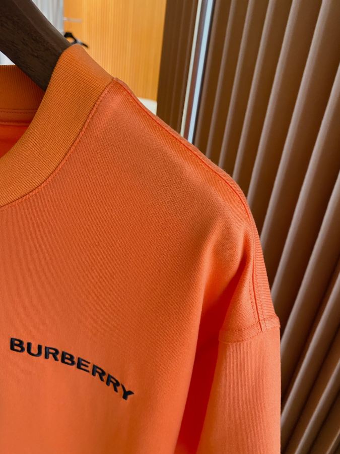 1:1 Replica Burberry men BBR TB T — AAA Quality Replica — photo 4