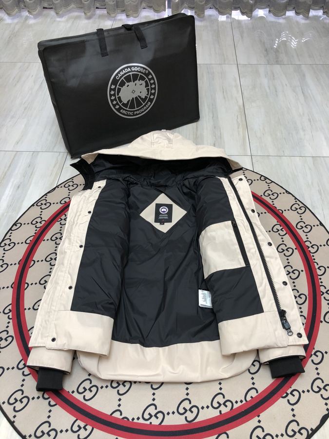 1:1 Replica GOOSE down jacket Mac Millan 17 — AAA Quality Replica — photo 3