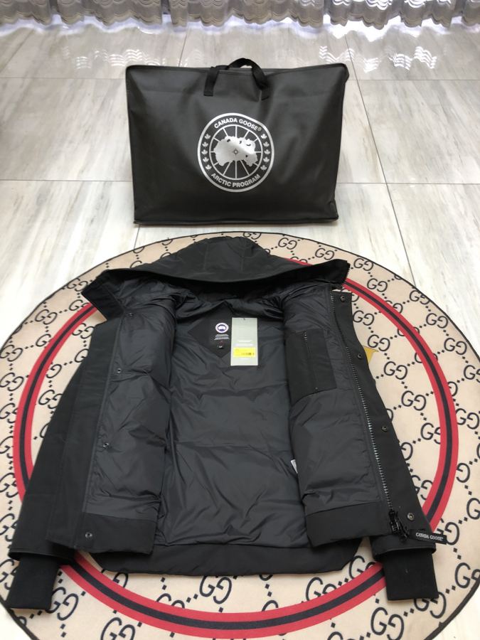 1:1 Replica GOOSE down jacket Mac Millan 17 — AAA Quality Replica — photo 3