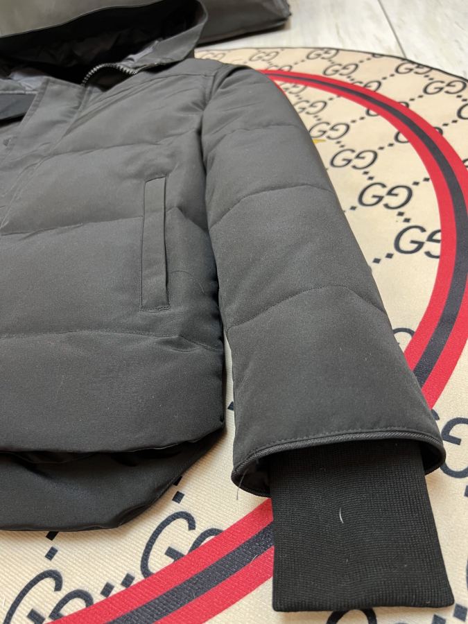 1:1 Replica GOOSE down jacket Mac Millan 17 — AAA Quality Replica — photo 5