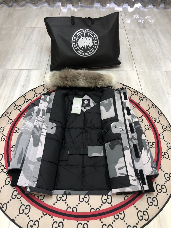 1:1 Replica GOOSE down jacket 𝐂𝐚𝐧𝐚𝐝𝐚 𝐆**𝐬𝐞 /08 # # — Premium Replica — photo 4