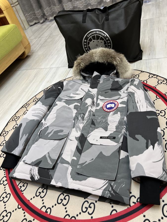 1:1 Replica GOOSE down jacket 𝐂𝐚𝐧𝐚𝐝𝐚 𝐆**𝐬𝐞 /08 # # — Premium Replica — photo 2