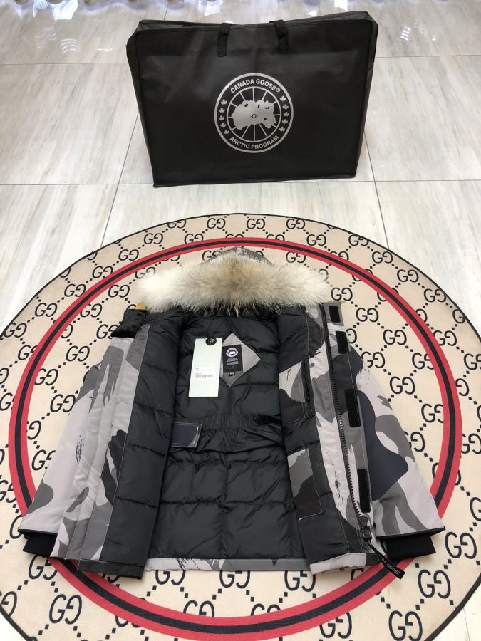 1:1 Replica Children's down jacket P Canada goose/ 4565 Y Expedition C08 — 1:1 Replica For Sale — photo 3
