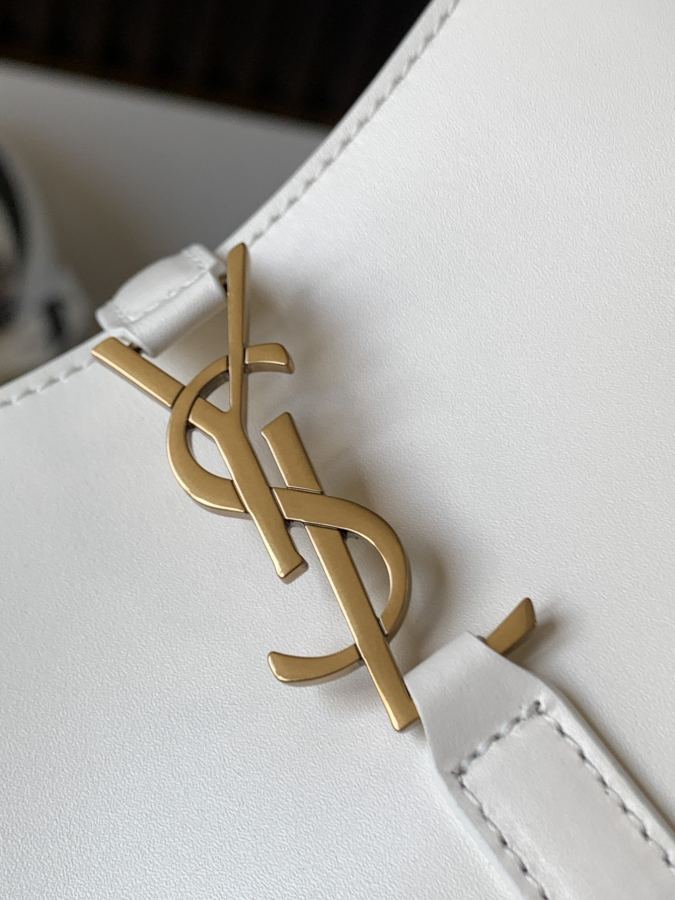 1:1 Replica YSL bag LE5 A7 HOBO — Premium Replica — photo 5