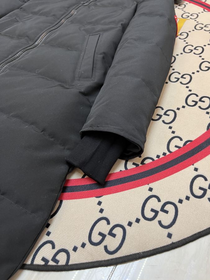 1:1 Replica GOOSE down jacket Mystique 22 — AAA Quality Replica — photo 5
