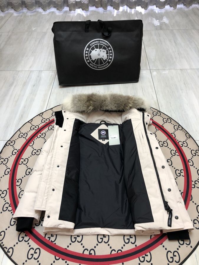1:1 Replica GOOSE down jacket Wyndham 29 — Premium Replica — photo 3