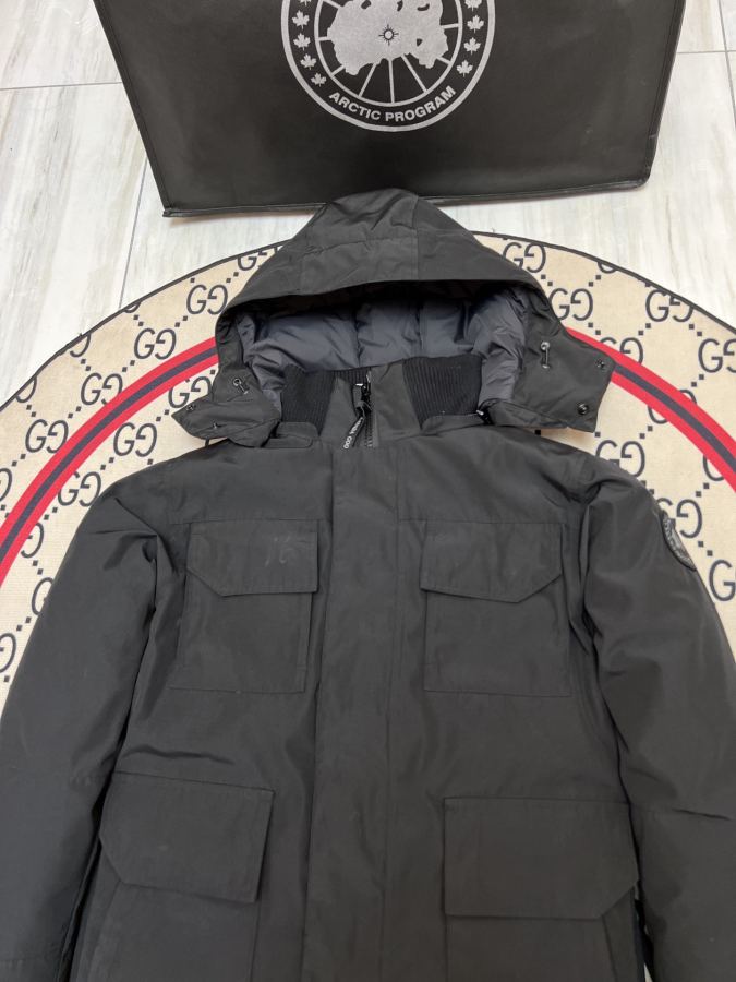 1:1 Replica GOOSE down jacket CANADA GOOSE/26 — AAA Quality Replica — photo 7