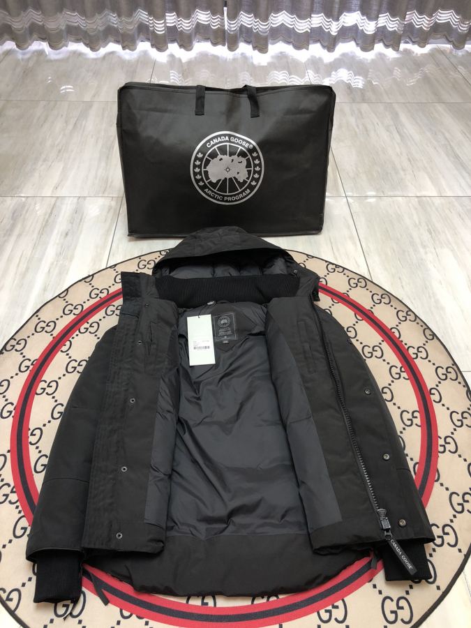 1:1 Replica GOOSE down jacket CANADA GOOSE/26 — AAA Quality Replica — photo 3
