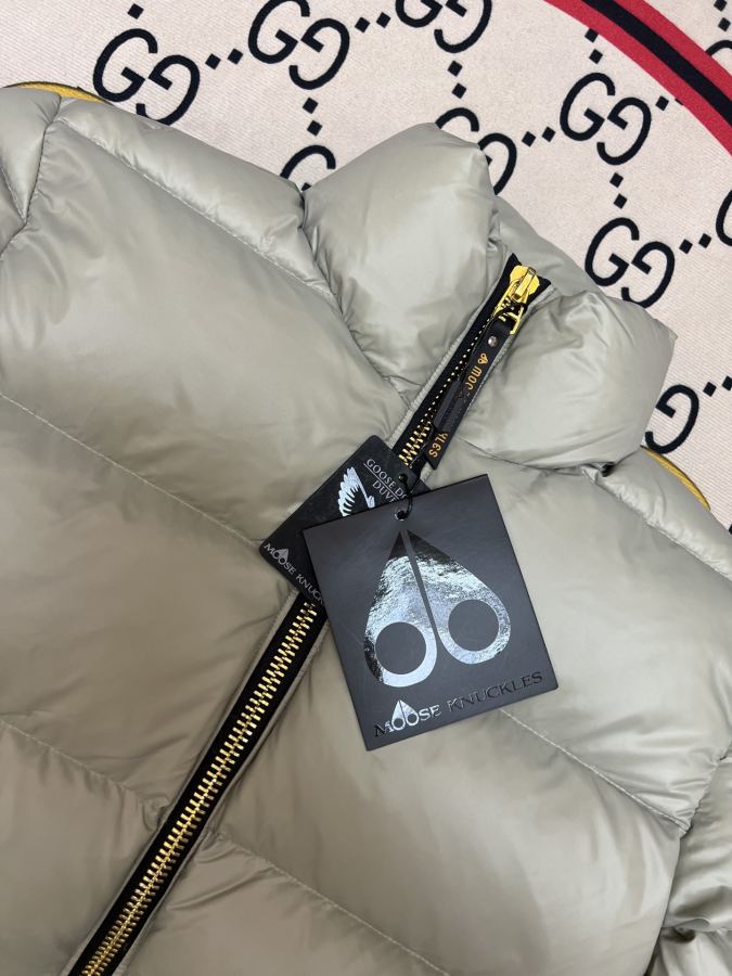 1:1 Replica Moose Knuckles Down Jackets Moose knuckles | 09 — Premium Replica — photo 5