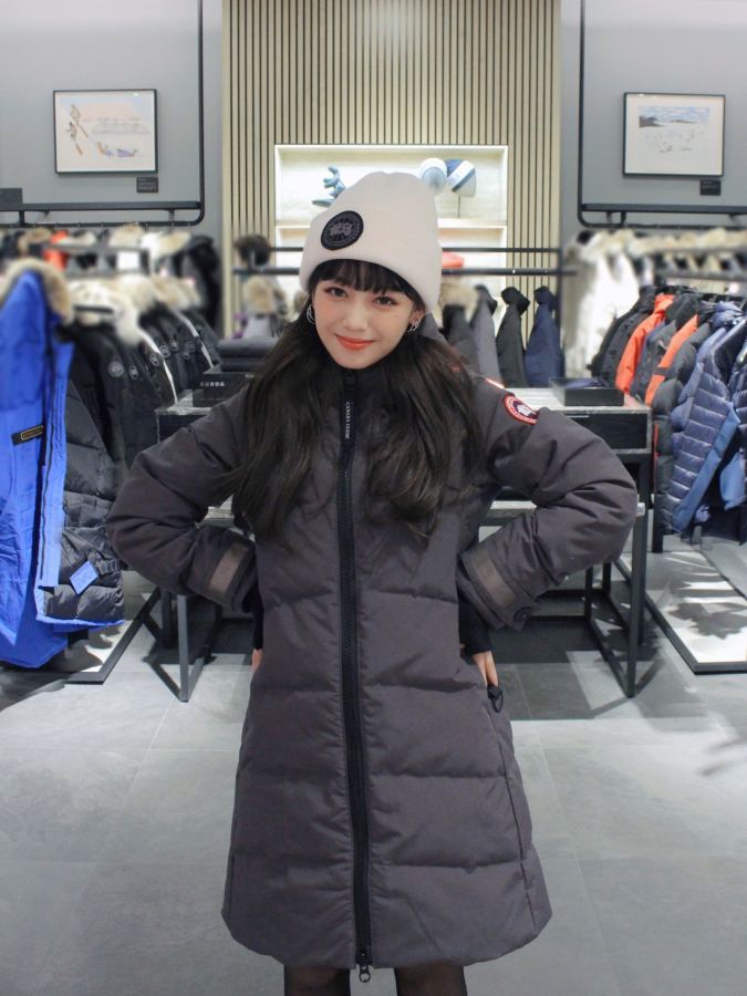 1:1 Replica GOOSE down jacket, — 1:1 Replica For Sale — photo 2