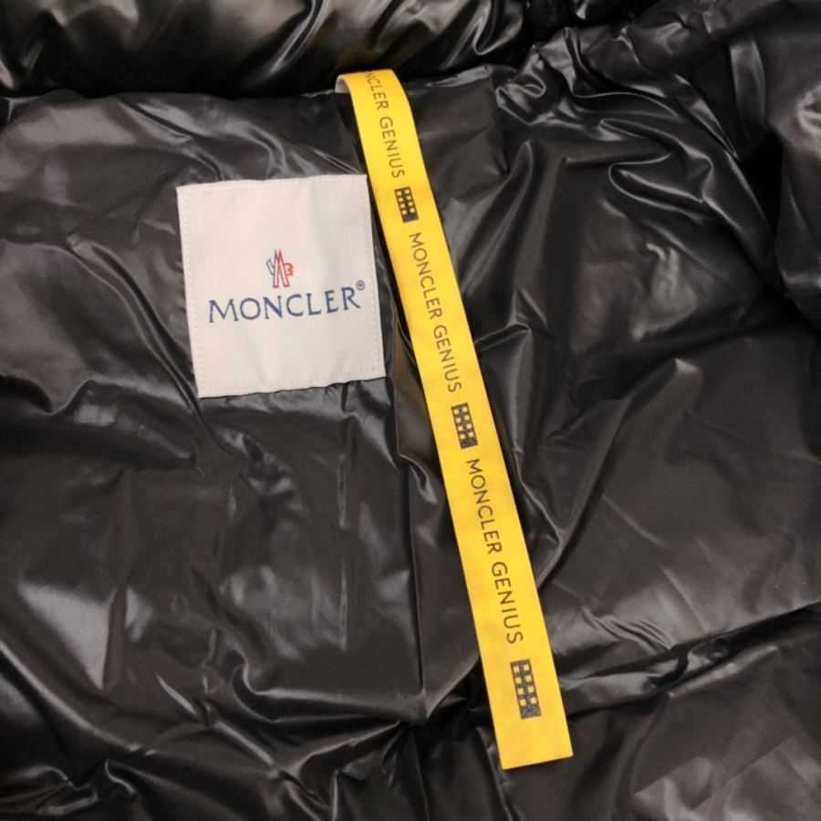 1:1 Replica Moncler down jacket MONCLER — AAA Quality Replica — photo 7