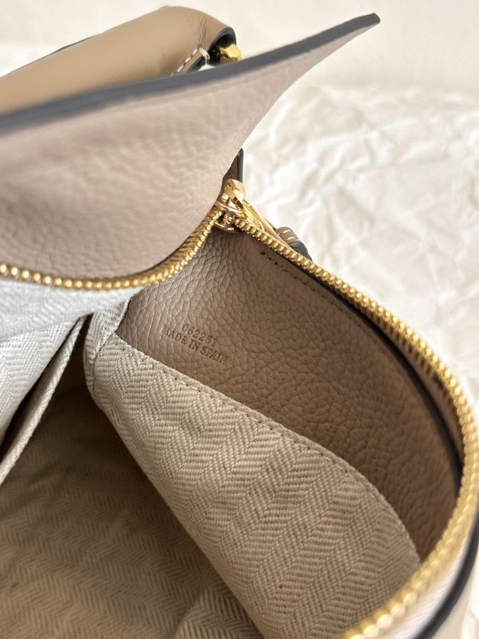 1:1 Replica LOEWE bag LO Wpuzzle 24cm — AAA Quality Replica — photo 8
