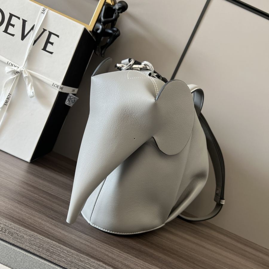1:1 Replica LOEWE bag Premium — Premium Replica — photo 2