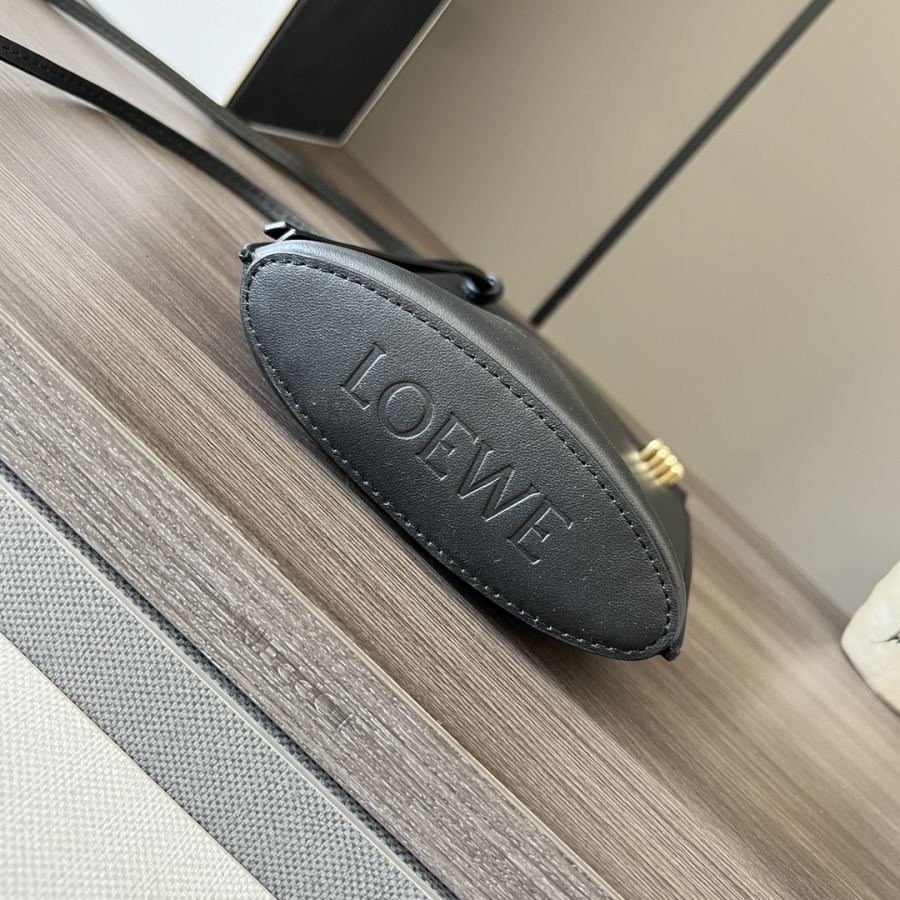 1:1 Replica LOEWE bag Premium — 1:1 Replica — photo 3