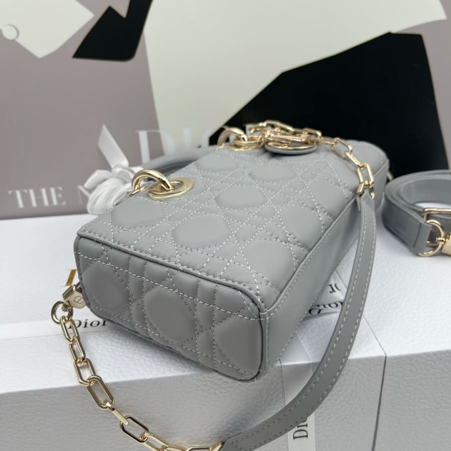 1:1 Replica Dior bag LADY D-JOY — 1:1 Replica — photo 3