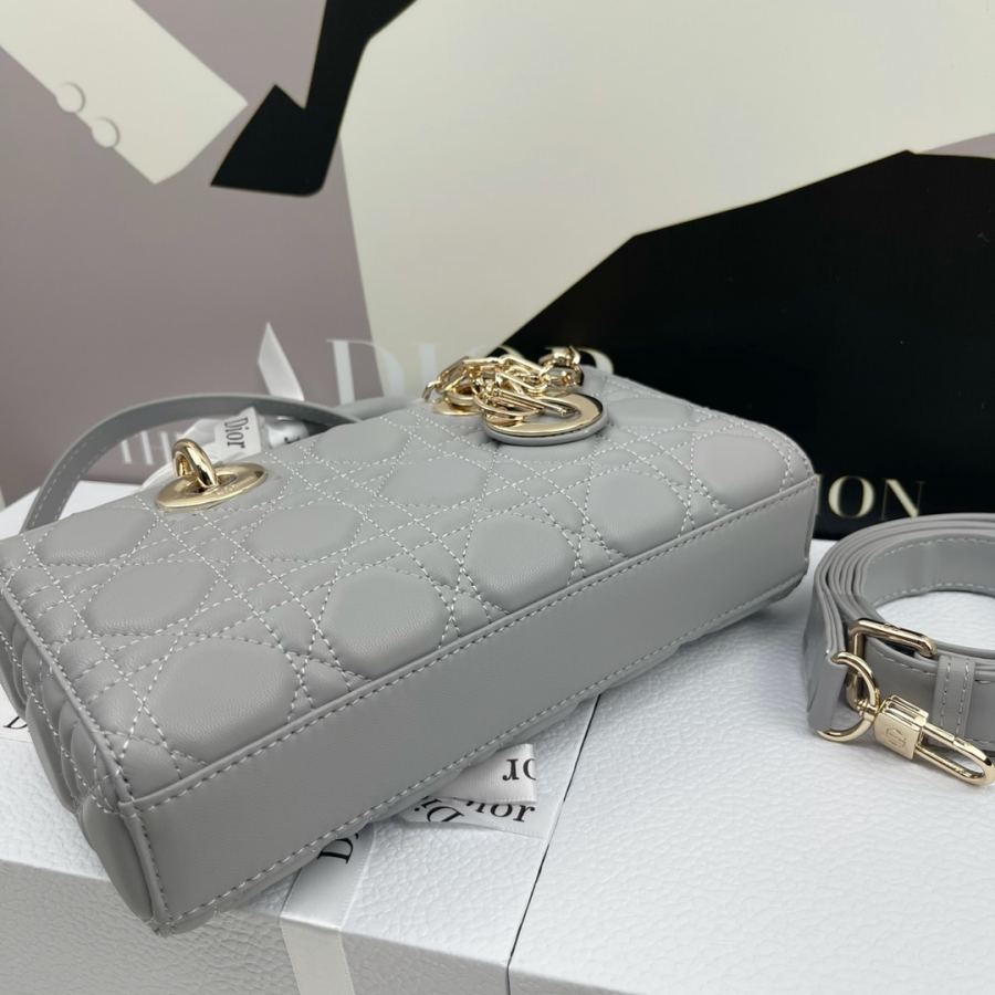 1:1 Replica Dior bag LADY D-JOY — 1:1 Replica — photo 4