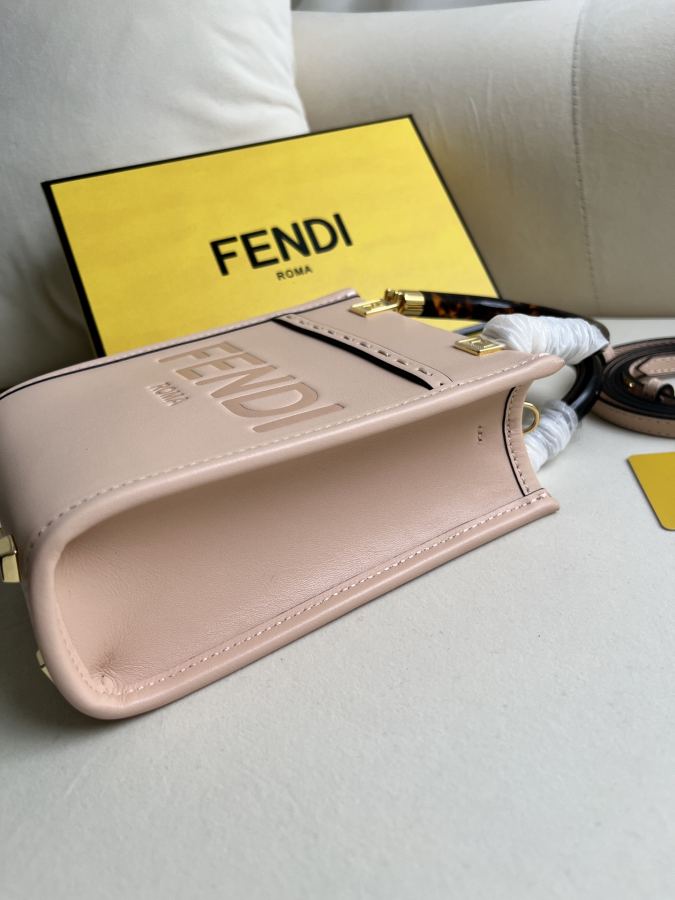 1:1 Replica Fendi bag Premium — AAA Quality Replica — photo 4