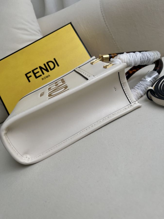 1:1 Replica Fendi bag Premium — Premium Replica — photo 4