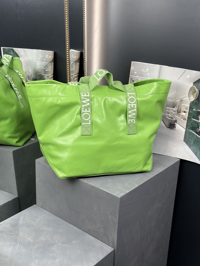 1:1 Replica LOEWE bag Redefining Lowe Style" — Premium Replica — photo 2