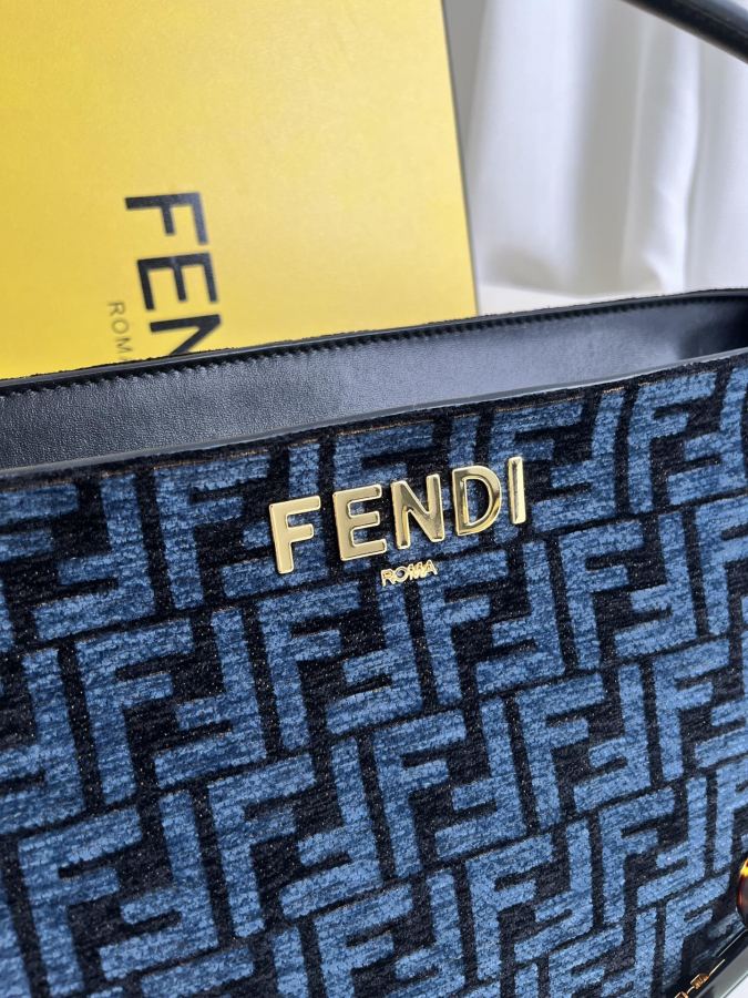 1:1 Replica Fendi bag Premium — AAA Quality Replica — photo 4