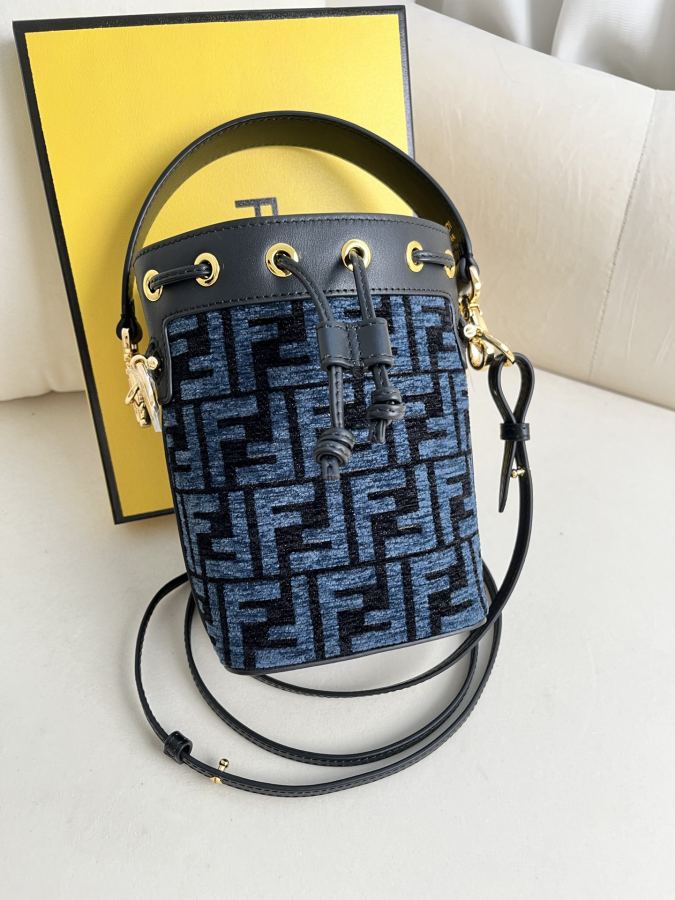 1:1 Replica Fendi bag Premium — Premium Replica — photo 4