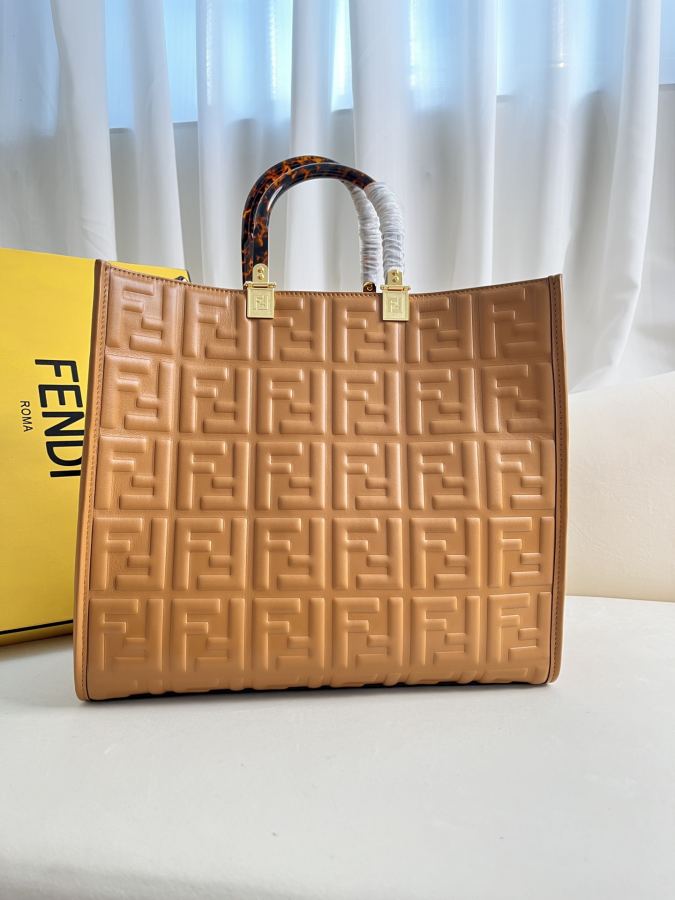 1:1 Replica Fendi bag Premium — AAA Quality Replica — photo 2