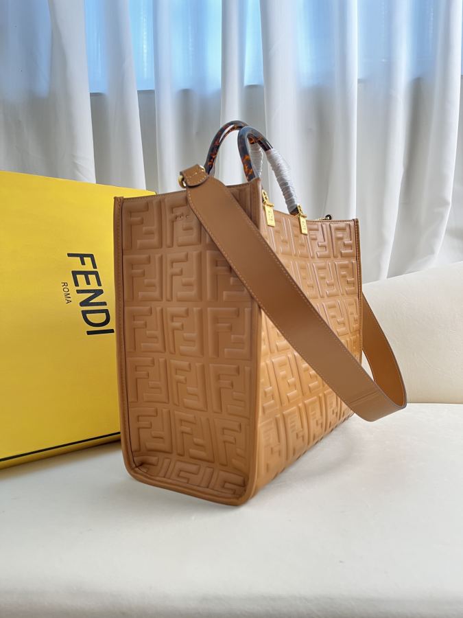 1:1 Replica Fendi bag Premium — AAA Quality Replica — photo 3
