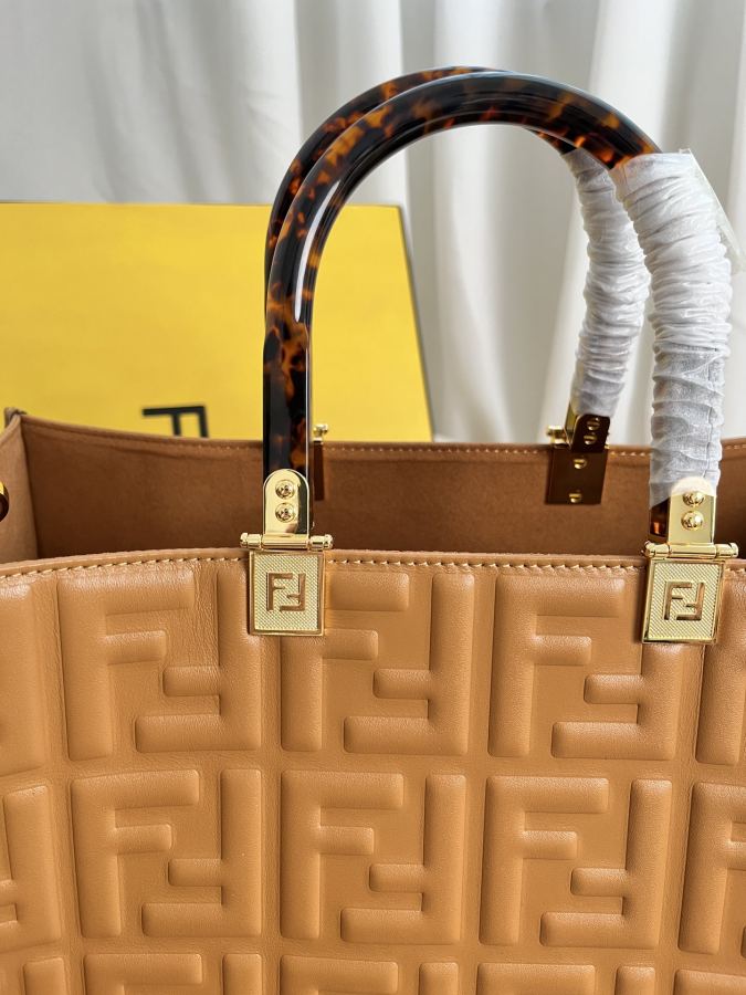 1:1 Replica Fendi bag Premium — AAA Quality Replica — photo 4