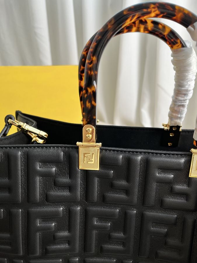 1:1 Replica Fendi bag Premium — Premium Replica — photo 4