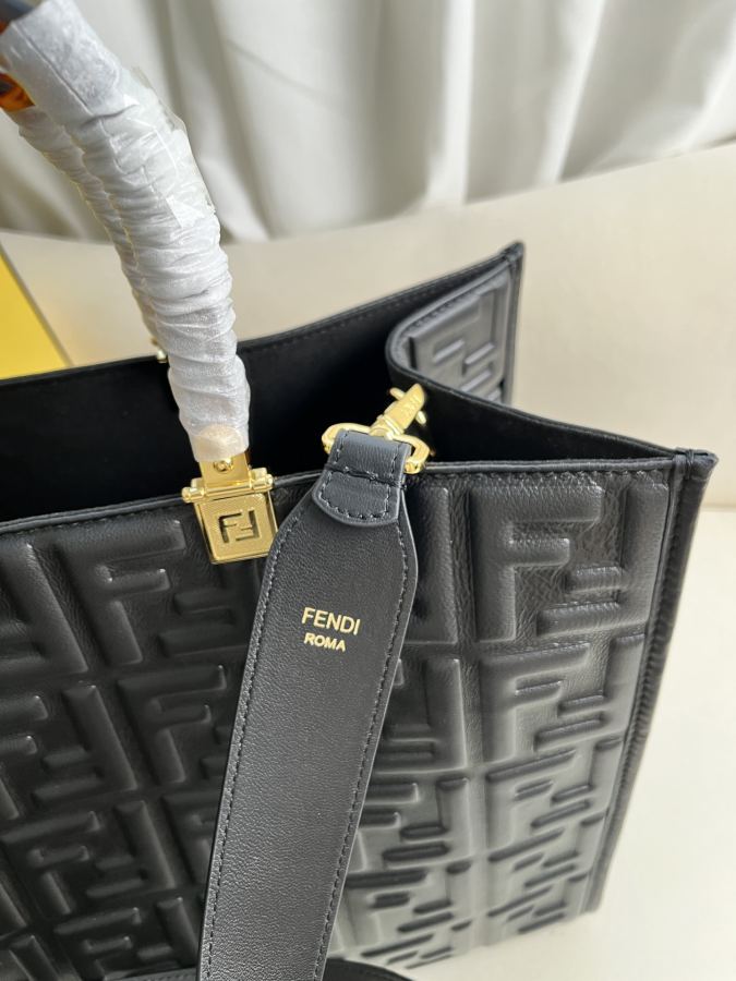 1:1 Replica Fendi bag Premium — Premium Replica — photo 5