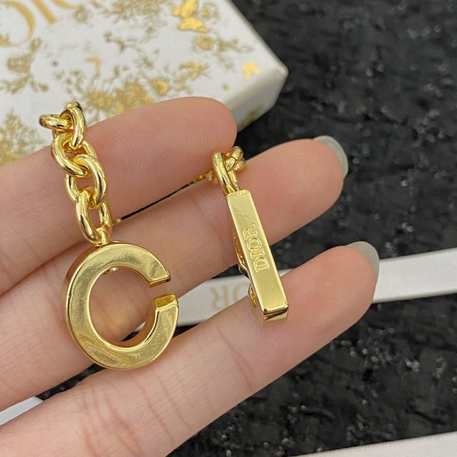 1:1 Replica Dior Jewelry Code H515 0243825 — Premium Replica — photo 3